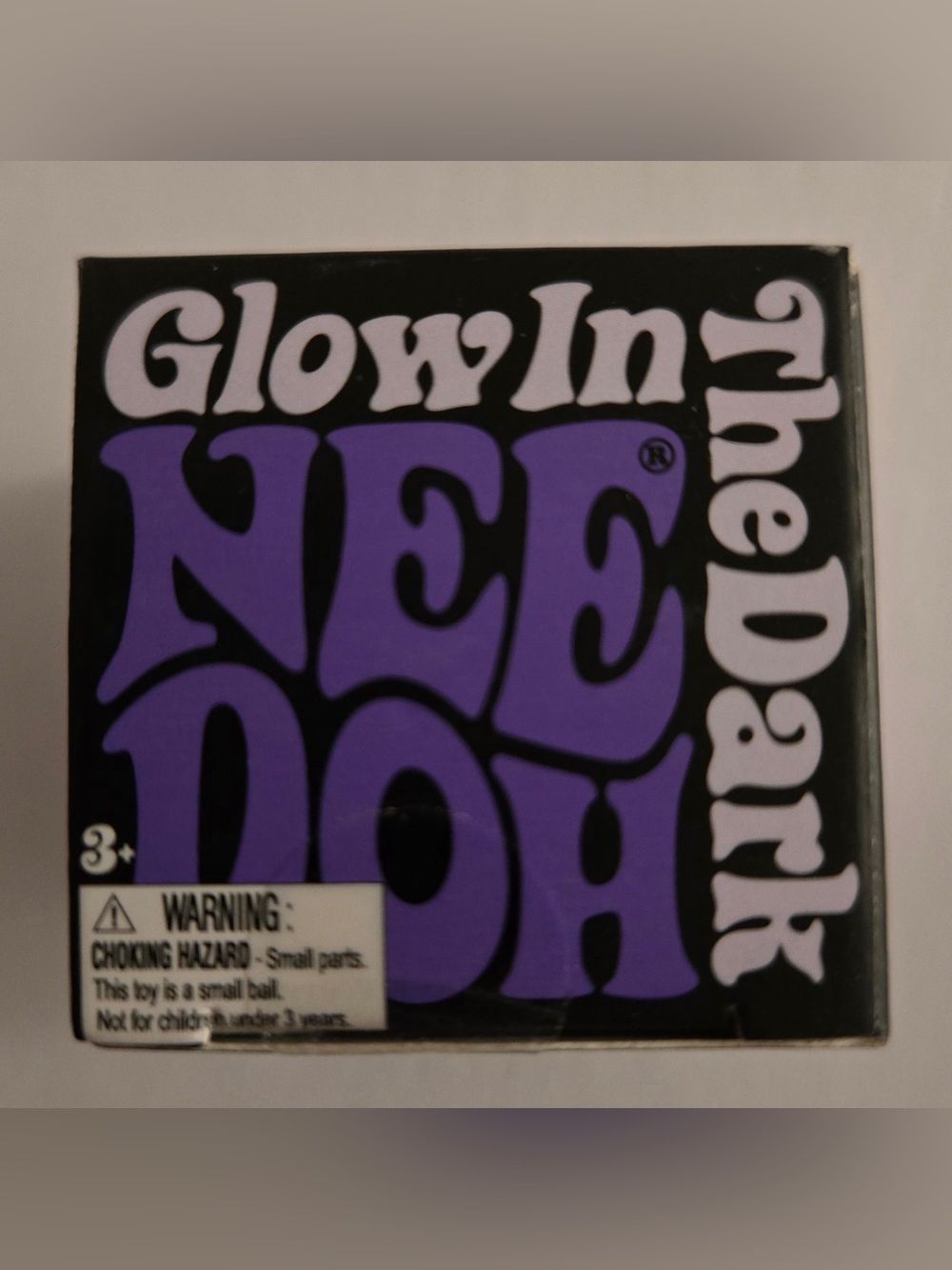 NeeDoh Glow in the Dark Groovy Glob Mini – purple  – Brand New